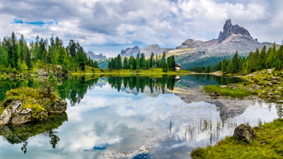 Bing wallpaper March 29, 2026. Lago Federa, Cortina d'Ampezzo, Belluno, Veneto (© Elena-studio/iStock)