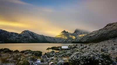 Bing wallpaper July 2, 2020. Dove Lake, Hobart, Tasmania (© www.JamesPhotography.com.au/Getty Images)
