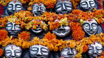 Bing wallpaper October 24, 2020. Masks for the Dussehra festival (© Piergiorgio Sclarandis/Sime/eStock Photo)