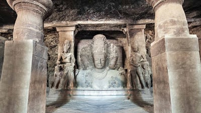 Bing wallpaper February 20, 2020. Elephanta Island caves near Mumbai, Maharashtra (© Andrey Khrobostov/Alamy Stock Photo)
