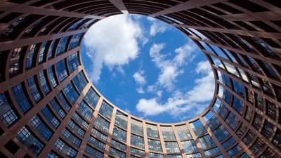 Bing wallpaper May 24, 2019. Vue du ciel depuis le bâtiment Louise-Weiss, le Parlement européen de Strasbourg, France (© Hemis/Alamy Stock Photo)