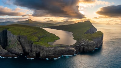 Bing wallpaper August 27, 2025. Sørvágsvatn lake, island of Vágar, Faroe Islands, Denmark (© Anton Petrus/Getty Images)