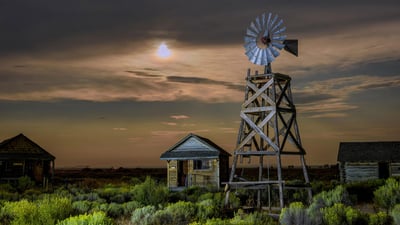 Bing wallpaper October 28, 2019. Fort Rock Valley Historical Homestead Museum, Oregon (© Prisma by Dukas Presseagentur GmbH/Alamy)
