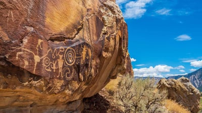 Bing wallpaper October 9, 2023. Fremont Indian petroglyphs, Dinosaur National Monument, Jensen, Utah (© Dan Leeth/Alamy)