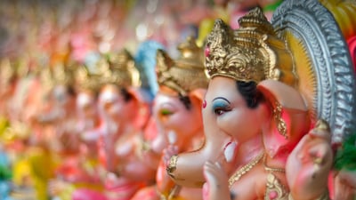 Bing wallpaper September 6, 2024. Idols of Lord Ganesha for sale in Gulbai tekra, Ahmedabad (© Priti Bhatt/Getty Images)