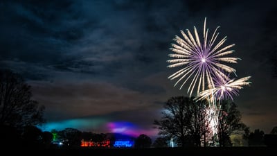 Bing wallpaper November 5, 2023. Firework display at Boughton House, Kettering (© Ben Browning/Alamy Stock Photo)