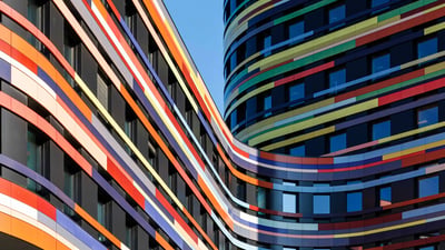 Bing wallpaper June 27, 2020. Außenansicht der Behörde für Stadtentwicklung und Umwelt, Hamburg, Deutschland (© Liz Eve/Arcaid Images/Alamy Stock Photo)