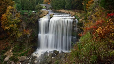 Bing wallpaper September 25, 2020. Webster's Falls in autumn, Hamilton, Ont. (© Saffron Blaze/Getty Images)