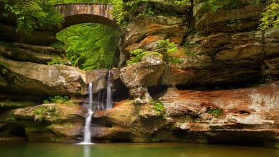 Bing wallpaper September 28, 2019. Hocking Hills State Park in Ohio for National Public Lands Day (© Sara Winter/Getty Images Plus)