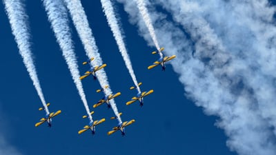 Bing wallpaper September 7, 2026. Esquadrilha da Fumaça no desfile do Dia da Independência em Brasília, 2023 (© EVARISTO SA/Getty Images)