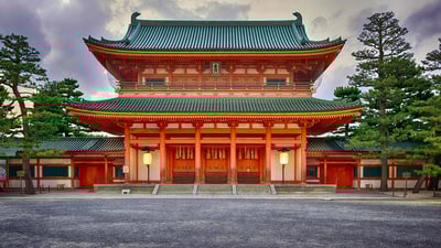 Bing wallpaper October 21, 2023. 平安神宮, 京都府 京都市 (© Arif Iqball Photography-Japan/Alamy Stock Photo)
