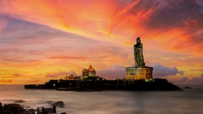 Bing wallpaper April 2, 2025. Thiruvalluvar Statue, Kanyakumari, Tamil Nadu (© Amith Nag Photography/Getty Images)