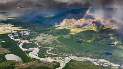 Bing wallpaper June 8, 2024. Confluence of Easter Creek and Killik River, Gates of the Arctic National Park, Alaska (© Patrick J. Endres/Getty Images)