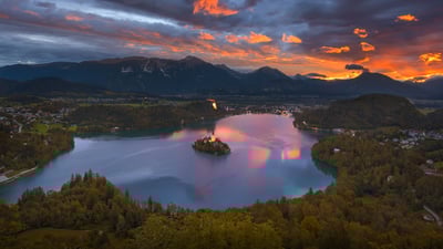 Bing wallpaper October 1, 2023. Lake Bled at sunrise, Slovenia (© Rasica/Getty Images)