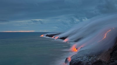 Bing wallpaper August 1, 2019. Hawaii Volcanoes National Park, Hawaii (© Grant Ordelheide/Tandem Stills + Motion)