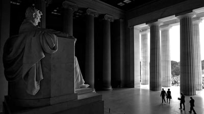 Bing wallpaper February 15, 2021. Lincoln Memorial in Washington, DC (© White House Photo/Alamy)