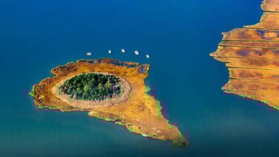 Bing wallpaper September 6, 2020. Reedy Island in Moneyboque Bay, Long Island, New York (© Claudia Uripos/eStock Photo)