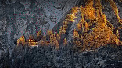 Bing wallpaper January 31, 2021. Mittenwalder Hütte in the Bavarian Alps of Germany (© Sebastian Frölich/Offset by Shutterstock)