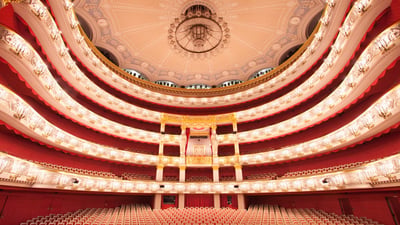 Bing wallpaper February 4, 2024. Innenansicht Münchner Nationaltheater Opernhaus, München, Bayern (© plainpicture/RelaxImages/WRIGHT)