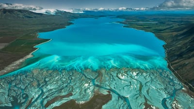Bing wallpaper March 7, 2022. Lake Tekapo and Aoraki/Mount Cook National Park on New Zealand's South Island (© Sophie Dover/Getty Images)