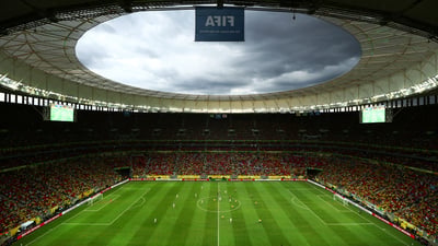 Bing wallpaper July 19, 2025. Partida da Copa das Confederações da FIFA Brasil 2013, Estádio Nacional, Brasília (© Clive Mason/Getty Images)