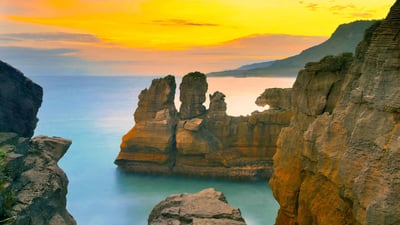 Bing wallpaper August 25, 2020. The Tasman Sea from Punakaiki on South Island, New Zealand (© Maurizio Rellini/Sime/eStock Photo)