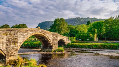 Bing wallpaper June 4, 2020. Pont Fawr, a stone arch bridge in Llanrwst, Wales, UK (© Pajor Pawel/Shutterstock)