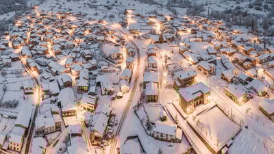 Bing wallpaper January 29, 2025. Prioro, Castile and León, Spain (© Ruben Earth/Getty Images)