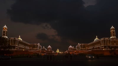 Bing wallpaper January 25, 2024. Illuminated President's Estate of India, New Delhi, India (© PRABHASROY/iStock/Getty Images)