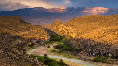 Bing wallpaper June 12, 2019. Rio Grande and Sierra del Carmen range in Big Bend National Park, Texas (© Grant Ordelheide/Tandem Stills + Motion)