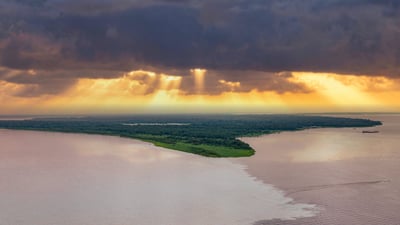 Bing wallpaper September 5, 2024. Confluência do Rio Negro e do Amazonas, Manaus, estado do Amazonas (© robertharding/Shutterstock)