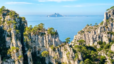 Bing wallpaper September 8, 2021. Riou island, Calanques National Park, France (© Jason Langley/AWL Images/Offset by Shutterstock)