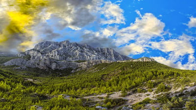 Bing wallpaper June 13, 2019. Montagne Sainte-Victoire (Cézanne's Mountain), Provence-Alpes-Côte d’Azur, France (© travelview/iStock)