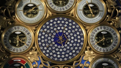 Bing wallpaper March 26, 2021. L’horloge astronomique de la Cathédrale Saint-Pierre de Beauvais (© Catherine Leblanc/Godong/Getty Images)