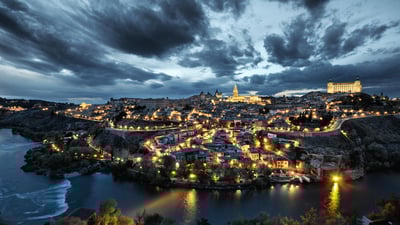 Bing wallpaper November 25, 2023. Toledo, Spain (© Carlos Fernandez/Getty Images)