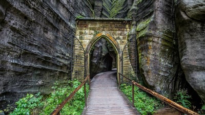 Bing wallpaper October 28, 2025. The Gothic Gate in the Adršpach-Teplice Rocks, Czechia (© Kseniya_Milner/Getty Images)