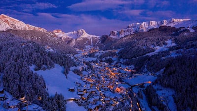 Bing wallpaper December 20, 2023. Village in Val Gardena at Christmas, Dolomites, Italy (© Ingus Kruklitis/Getty Images)