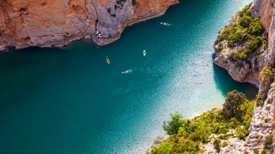 Bing wallpaper July 26, 2026. Canoë-kayaks au cœur des gorges du Verdon, Provence-Alpes-Côte d'Azur (© Joran Maaswinkel Fotografie/Getty Images)