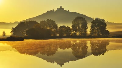 Bing wallpaper September 15, 2019. Wachsenburg Castle, Drei Gleichen, Thuringia, Germany (© Raimund Linke/Masterfile)