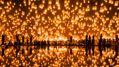 Bing wallpaper November 15, 2024. Yi Peng lantern festival, Chiang Mai, Thailand (© tampatra/Getty Images)