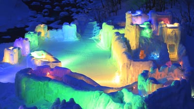 Bing wallpaper February 12, 2020. ｢層雲峡氷瀑まつり」北海道, 上川町 (© JTB MEDIA CREATION, Inc./Alamy Stock Photo)